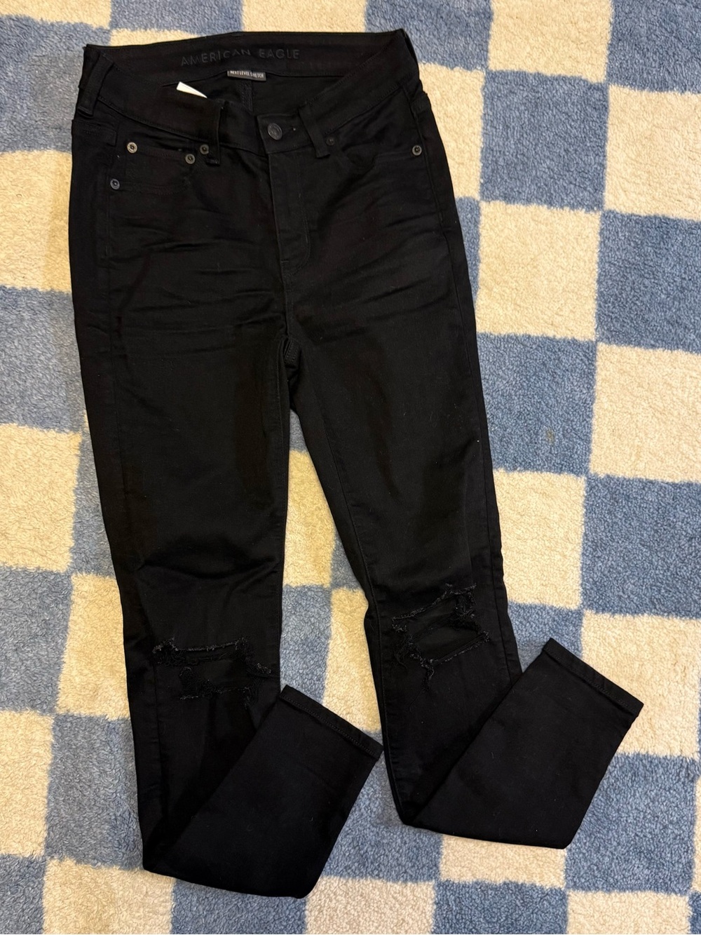 American Eagle Outfitters Women’s Black Distressed Skinny Jeans